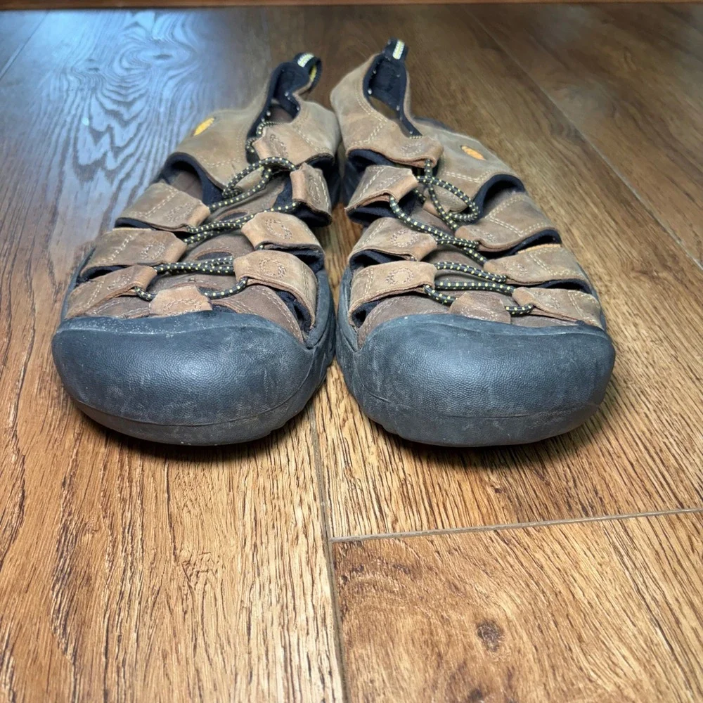 Keen Newport H2 Mens 11 Brown Leather Waterproof Hiking Sandals Sport Shoes